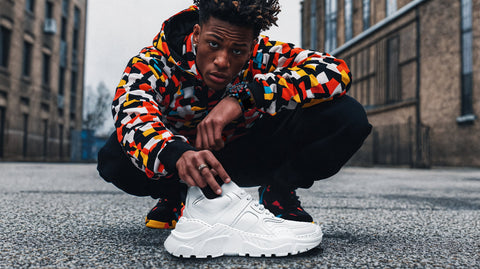 ['TĒĒN] KICKS