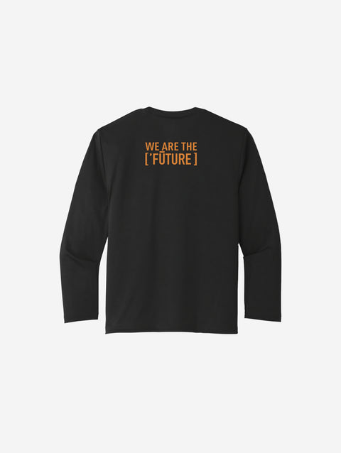 ['RŌ] Youth long sleeve performance tee in jet black, highlighted by the bold astronaut bear graphic. A versatile and stylish option for every adventure.